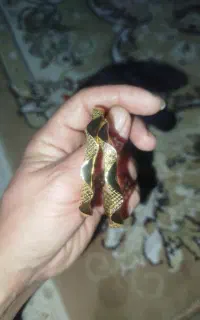 یک جفت النگو نو نو تمیز