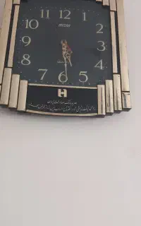 ساعت دیواری