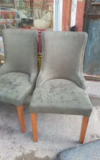 صندلی چوبی