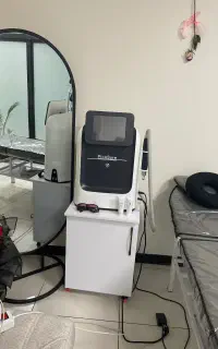 کیلینیک لاغری زیبایی لیشافیت