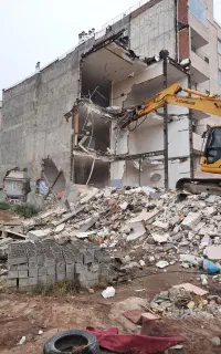 تخریب ساختمان با پروانه پسماند