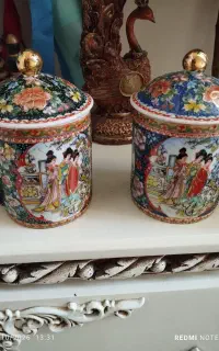 ماگ ۲عددی انتیک  طرح برجسته برای ۴۰سال پیش