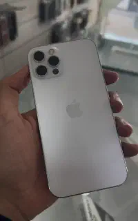 ایفون 12 pro