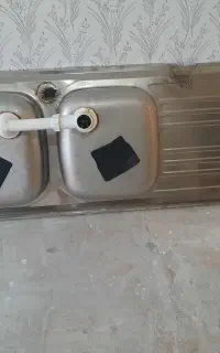 سینک دوقلوی سالم بهمراه سیفون و شیلنگ سالم