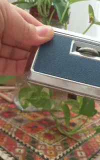 دوربین دوچشمی سالنی خیلی قدیمی