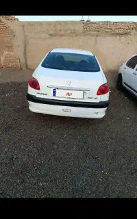206