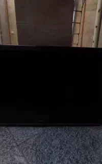 تلویزیون LCD42صفحه شکسته