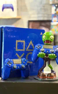 Ps4 slim /باندل دیز اف پلی دو دسته اصلی کپی خور