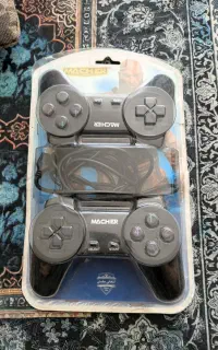 فروش ۲ عدد دسته بازی جنس خوب آکبند