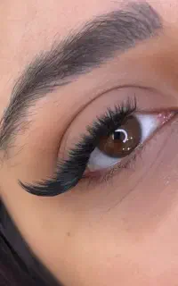 مدل کاشت مژه