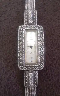ساعت نقره زنانه بسیار زیبا و خاص