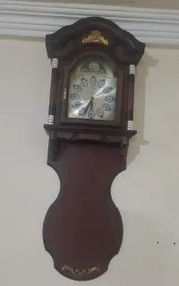 ساعت دیواری