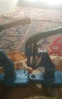 دستگاه دکمه زن