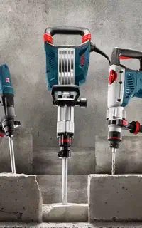 نیروی اقا جهت کار/مدیریت اجاره ماشین آلات ساختمانی