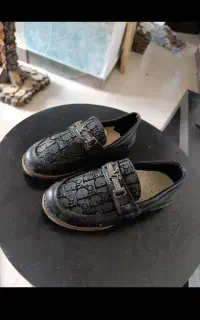 کفش بچه گانه ضروری