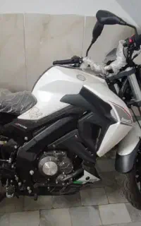 بنلی 180