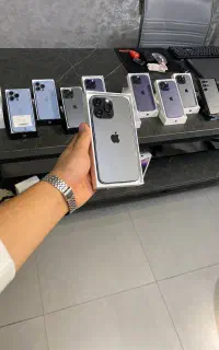 ایفون کارگرده و آکبند