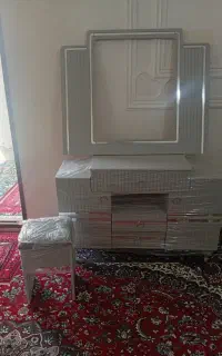 تخته خواب و میز آرایش