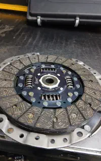 نمایندگی دیسک و صفحه کلاچ ژاپنی