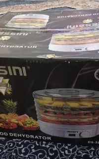 میوه و سبزی خشک کن ۵ طبقه دسینی نو توی کارتن