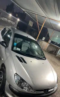 206 مدل 86 کاملا خانگی و سالم