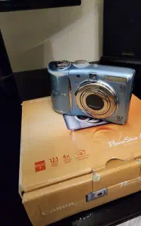 دوربین کنون A1100 IS Canon کاملا سالم
