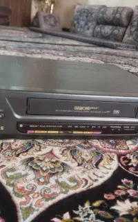 دستگاه نوار قدیمی