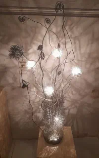 شب خواب گل وگلدان فلزی