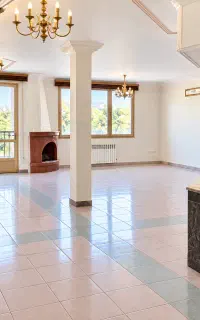 ۲۰۰متر ۳خوابه در محله ای اصیل نشین / اقبال(نامجو)
