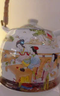 وسایل تزئناتی گلدان ومجسمه
