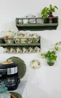 شلف پینترستی در سه رنگ