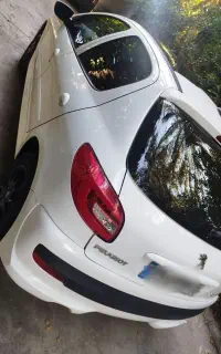 پژو ۲۰۷ پاناروما ۱۴۰۳
