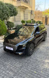 آئودی Q5 e-tron 2024