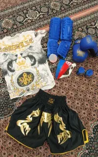 لباس ورزشی(بوکس)