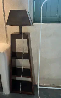 آباژور ایستاده چوبی