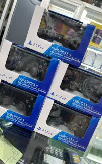 دسته سونی ۴