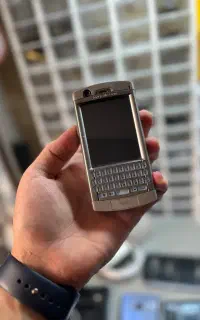 سونی اریکسون P990i