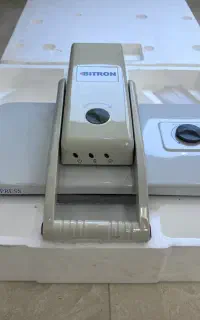 اتو پرس بایترون  مدل BSI-300E