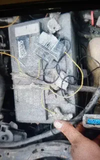 مکانیک تعمیرکارسیمکشی‌سیاربرق باطریسازی امدادخودرو