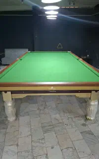فروش کلیه وسایل باشگاه بیلیارد