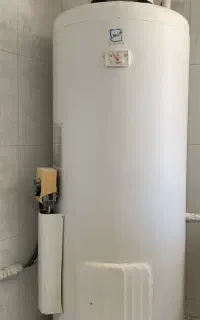 آبگرمکن سالم و تمیز