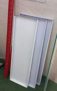 قفسه فلزی