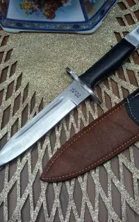 چاقو طبیعت گردی