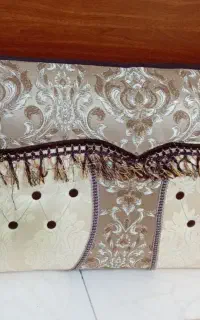 پشتی در حد نو