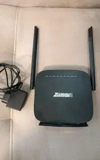 مودم zoltrix در حد نو