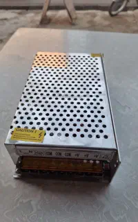 منبع تغذیه