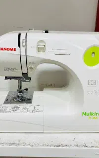 چرخ خیاطی ژانومه