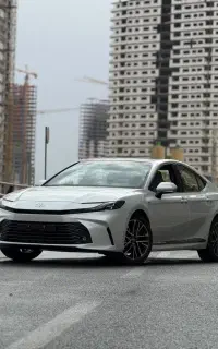 تویوتا کمری LE ژاپن مدل 2025 آرکان خودرو ایرانمال