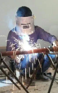 خدمات لوله کشی سردوگرم وگاز سرویس آبگرمکن وپمپ