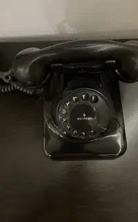 خط تلفن ثابت